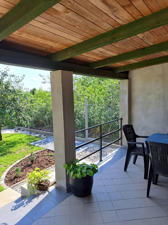 Grapeline Guesthouse Chotin Exteriér fotografie